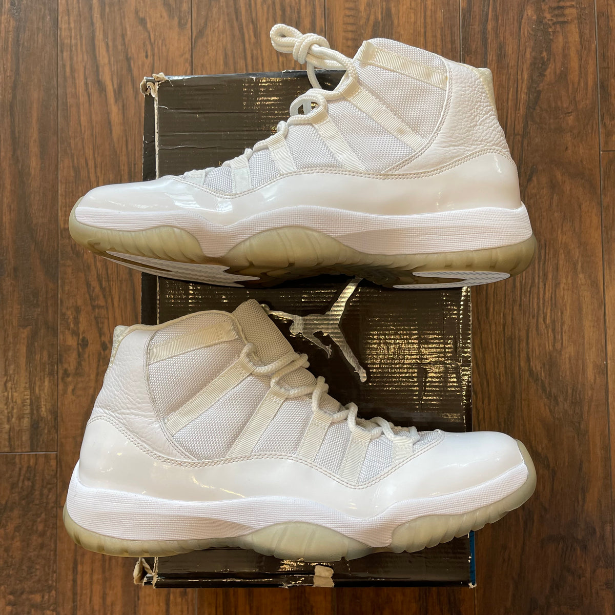 Air jordan 11 sales silver anniversary